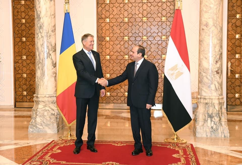 2AAF09B2-321A-4243-B3FC-0B8EC9CC5297