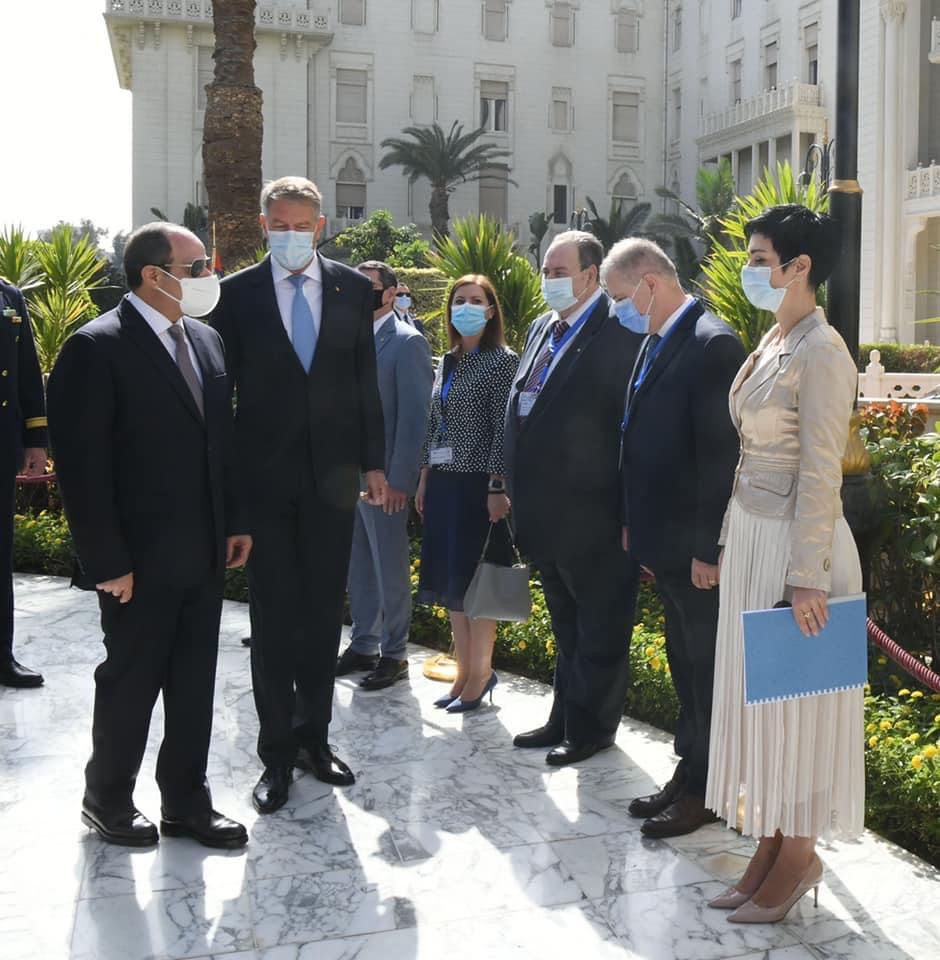 997EBEF3-BAF2-4789-A4D9-D283162C7F9D