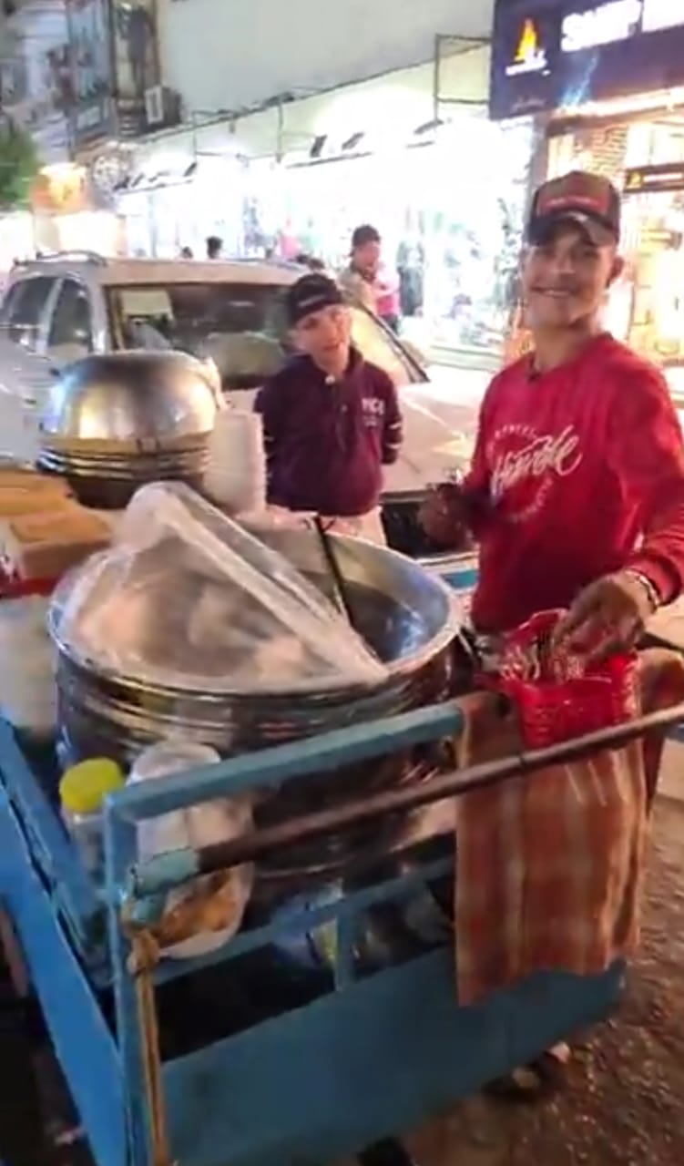 7fb721b2-cb21-4b07-8b81-e10425314c88