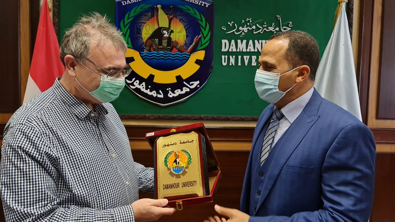 جانب من اللقاء