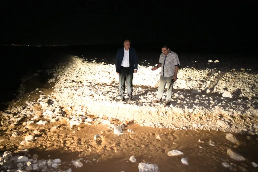 aa6930e0-0803-4193-83b6-17aaac5bd974