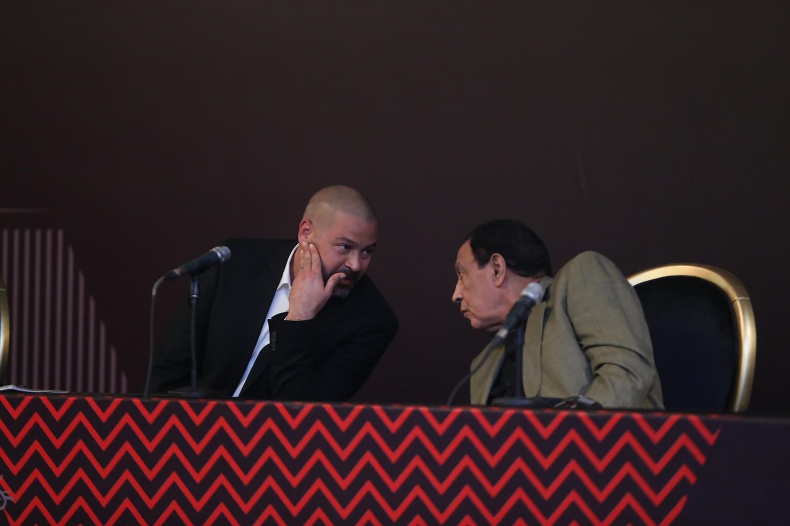 213E1C85-1254-4882-89FE-6EF6C679398A