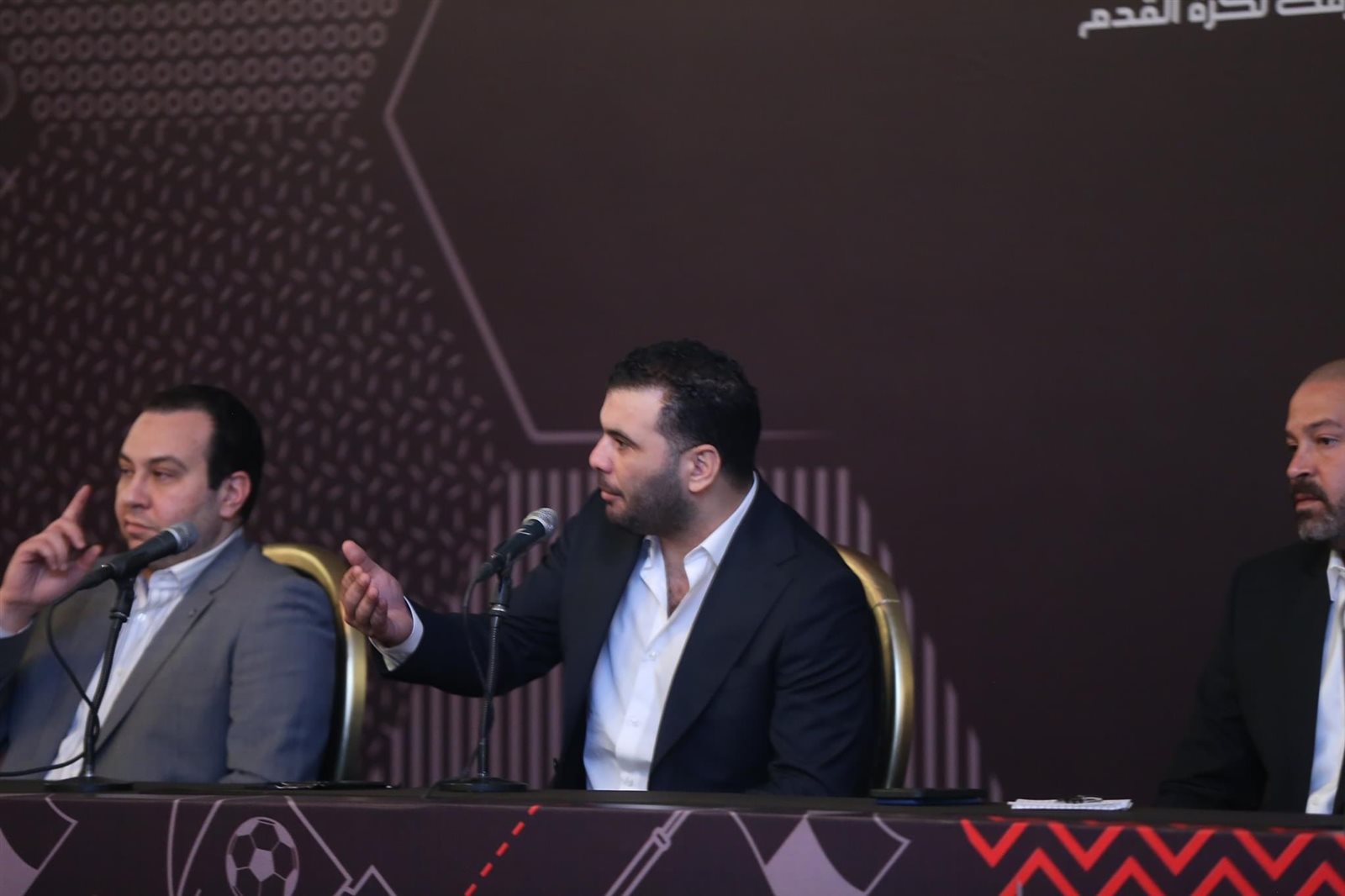 AEA159D0-E508-46F8-8F27-FE56FD5D64A0