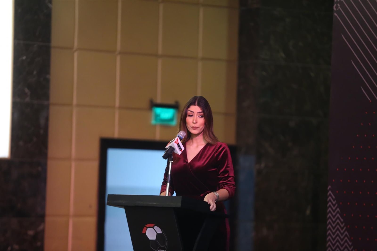 A5FC0EF9-5C61-45AD-8BBC-25179216F0EC