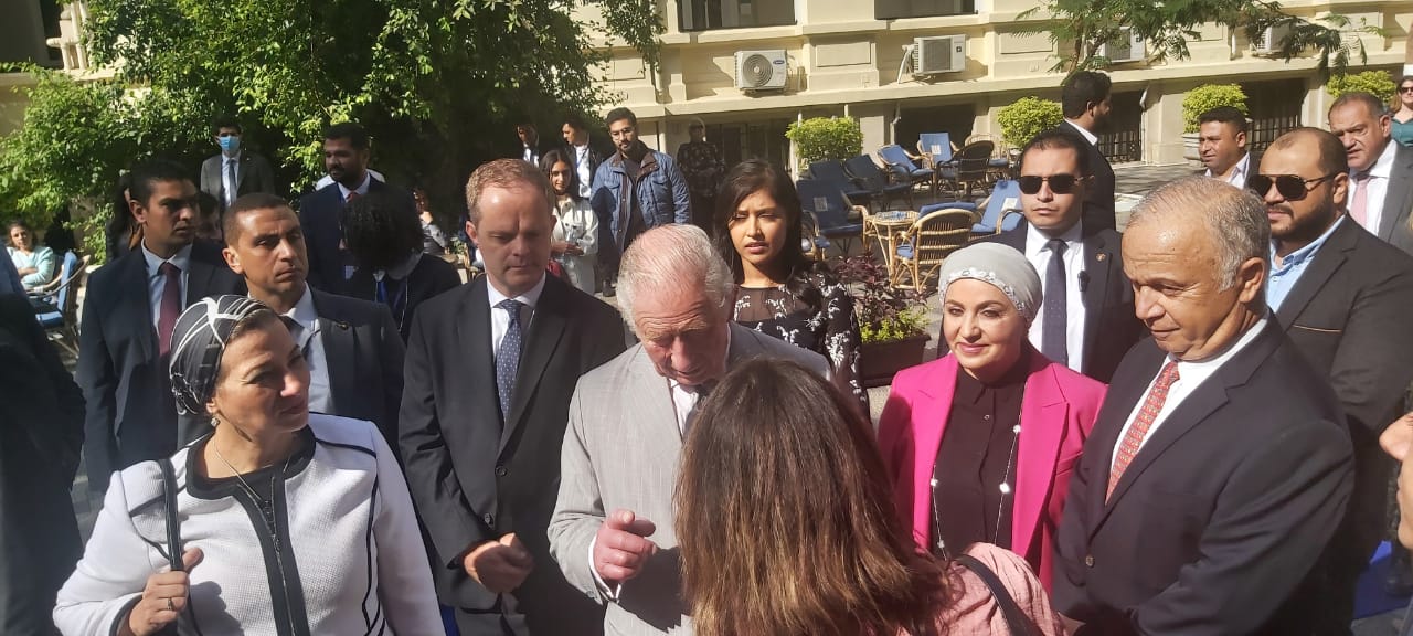 -جانب-من-زيارة-الأمير-تشارلز-للحرم-اليونانى