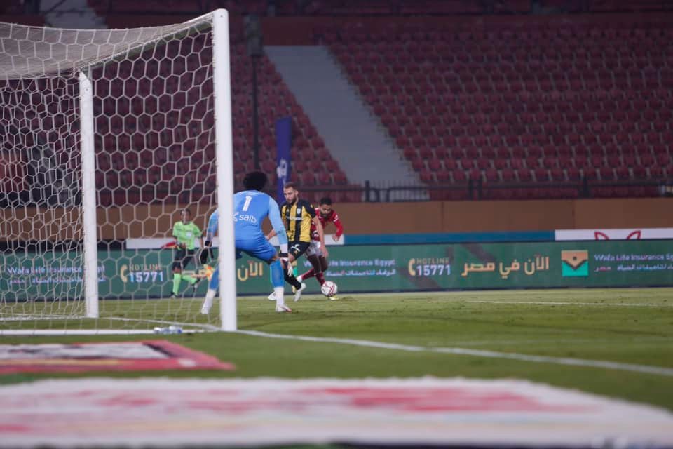 الأهلي والمقاولون