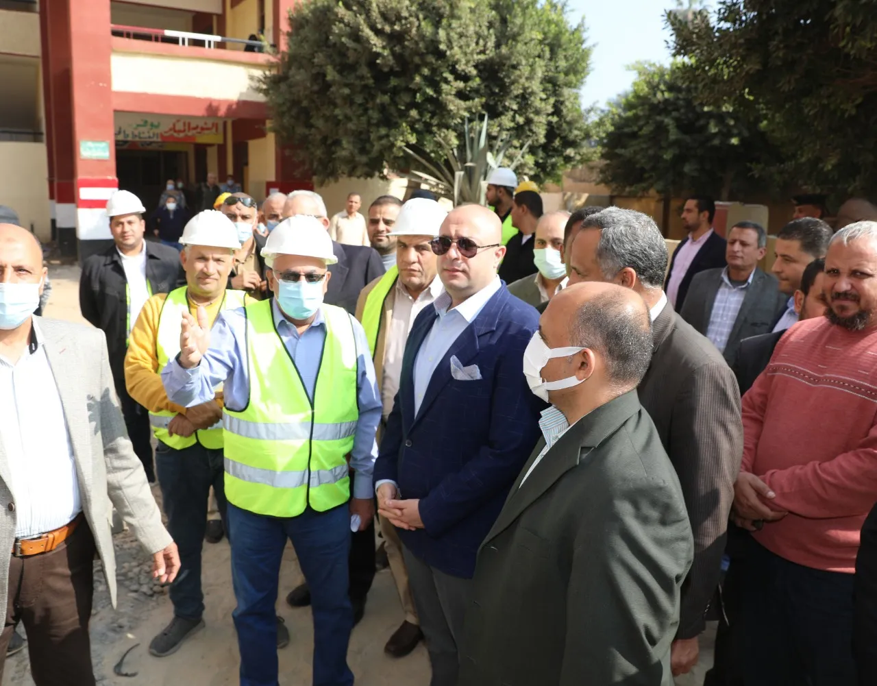 محافظ بني سويف يتفقد مشروعات حياة كريمة بمركز ناصر (2)