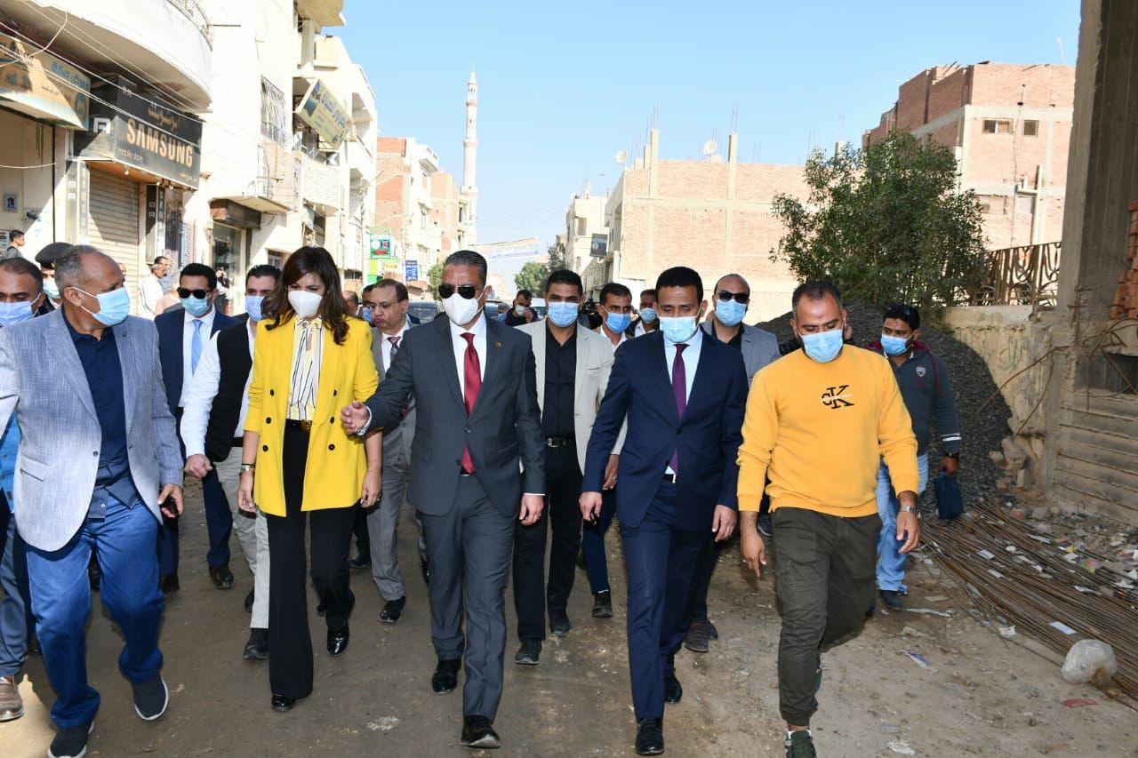 جانب من الجولة 