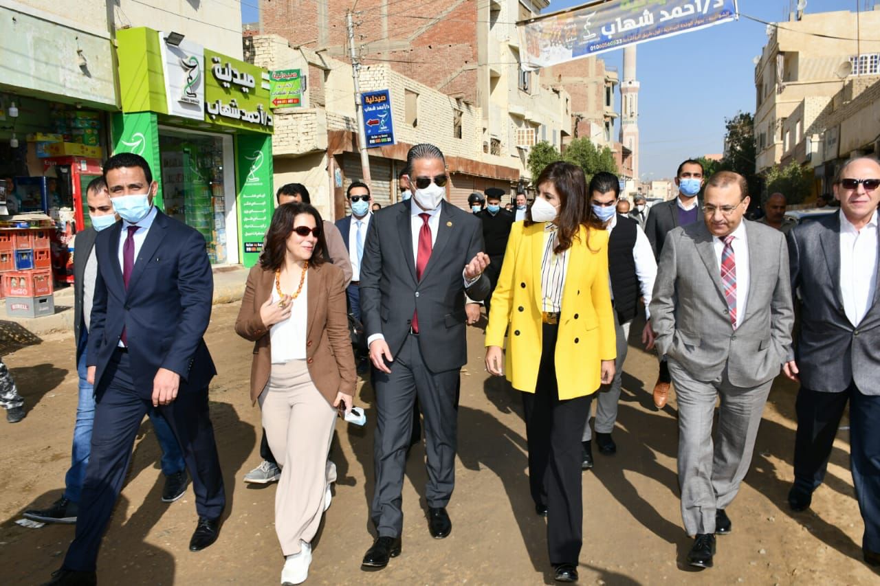 جانب من الجولة 