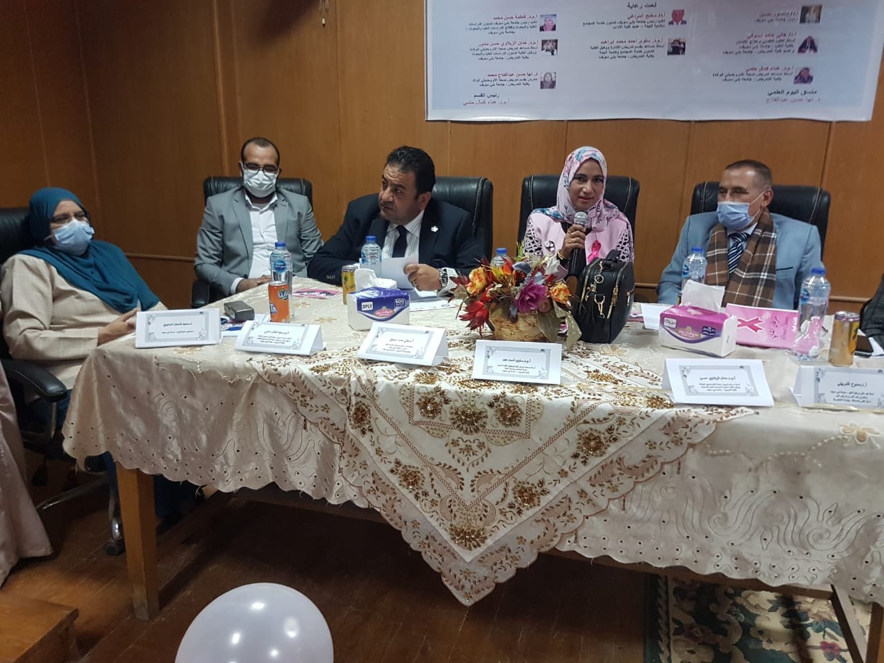 ندوة عن سرطان الثدي بكلية تمريض بني سويف (4)