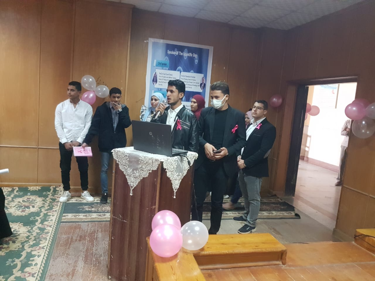 ندوة عن سرطان الثدي بكلية تمريض بني سويف (9)