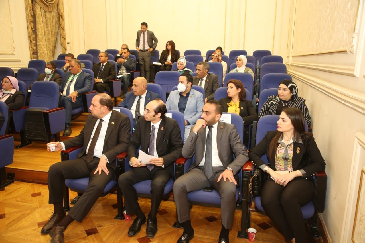 جانب من اجتماع لجنة حقوق الإنسان بالبرلمان