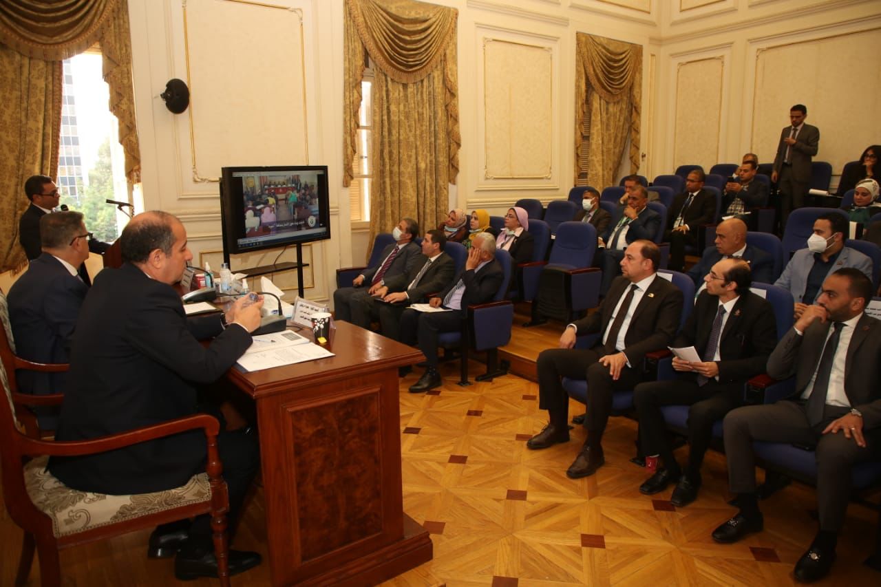 جانب من اجتماع لجنة حقوق الإنسان بالبرلمان