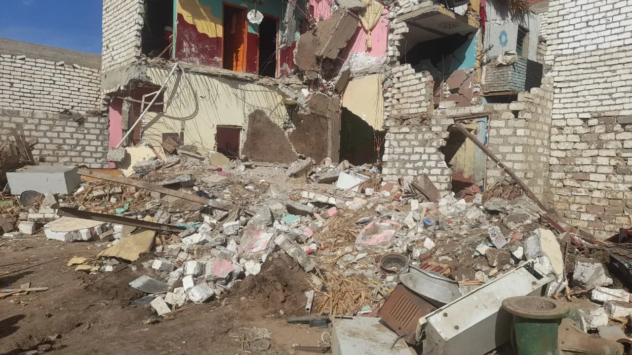 انهيار منزل ببني سويف (5)