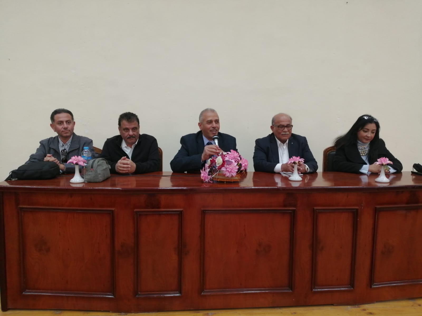 b972a332-1fea-4f3c-9cd4-a28eab2a459e