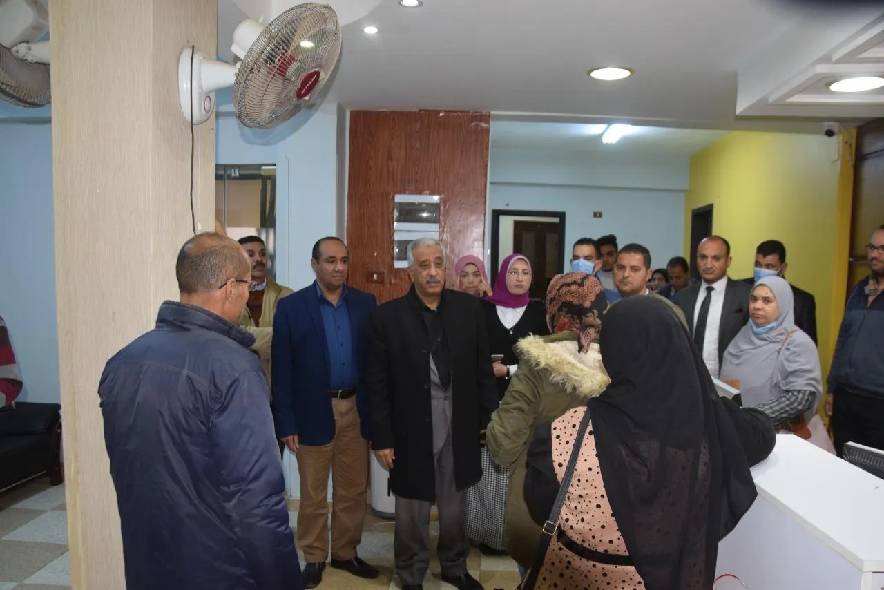 السكرتير المساعد يقود حملة مكبرة بمركز الفشن ببني سويف (1)