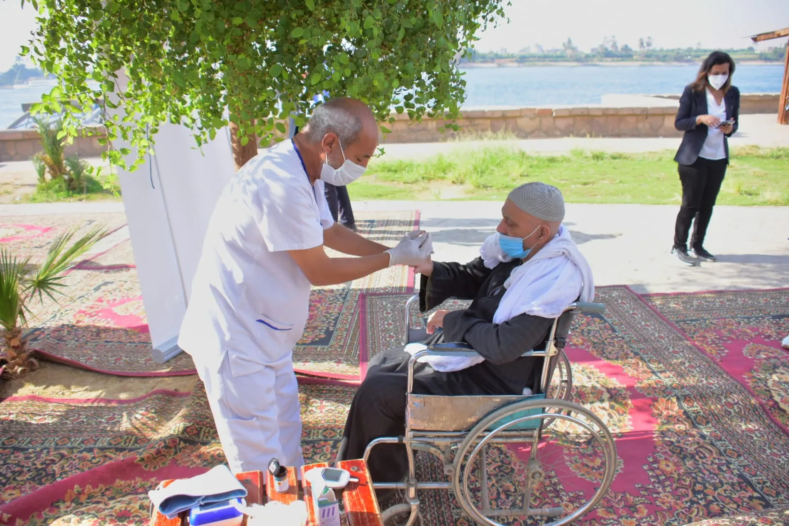 جانب من حملات التأمين الصحي الشامل 