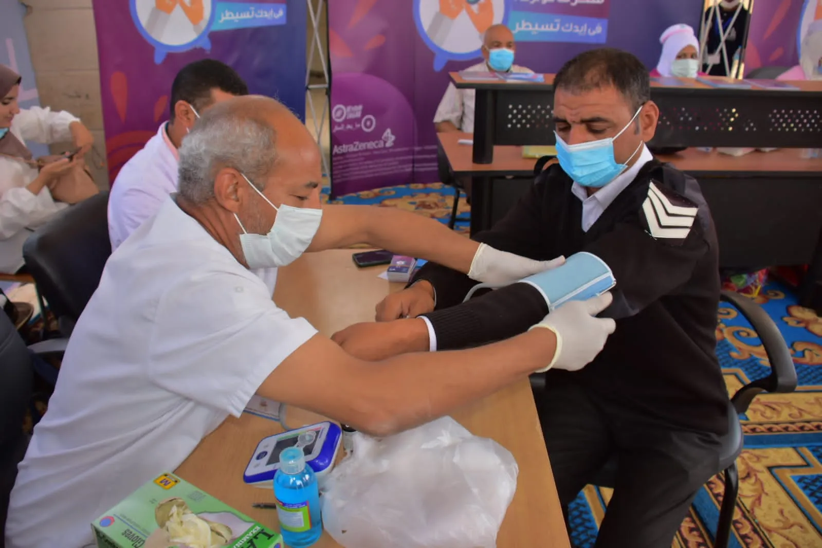 جانب من حملات التأمين الصحي الشامل 