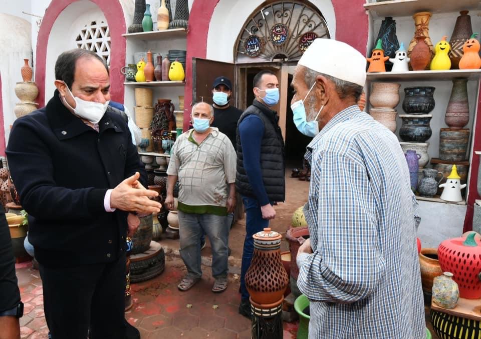 الرئيس السيسي خلال الجولة 