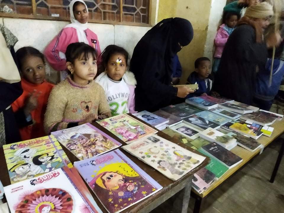 فعاليات المسارح المتنقلة بقرية الخوى بأسوان