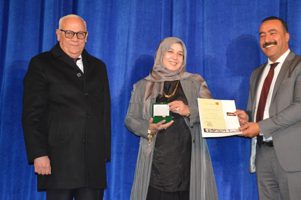 محافظ بورسعيد يكرم أبطال العدوان الثلاثي وأسرهم