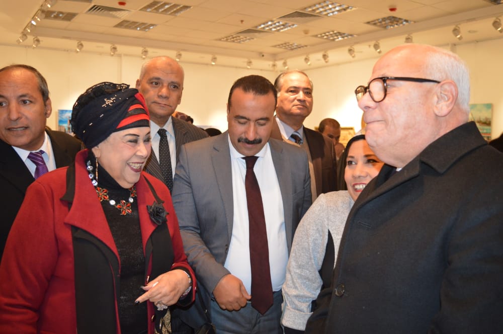 محافظ بورسعيد يكرم أبطال العدوان الثلاثي وأسرهم