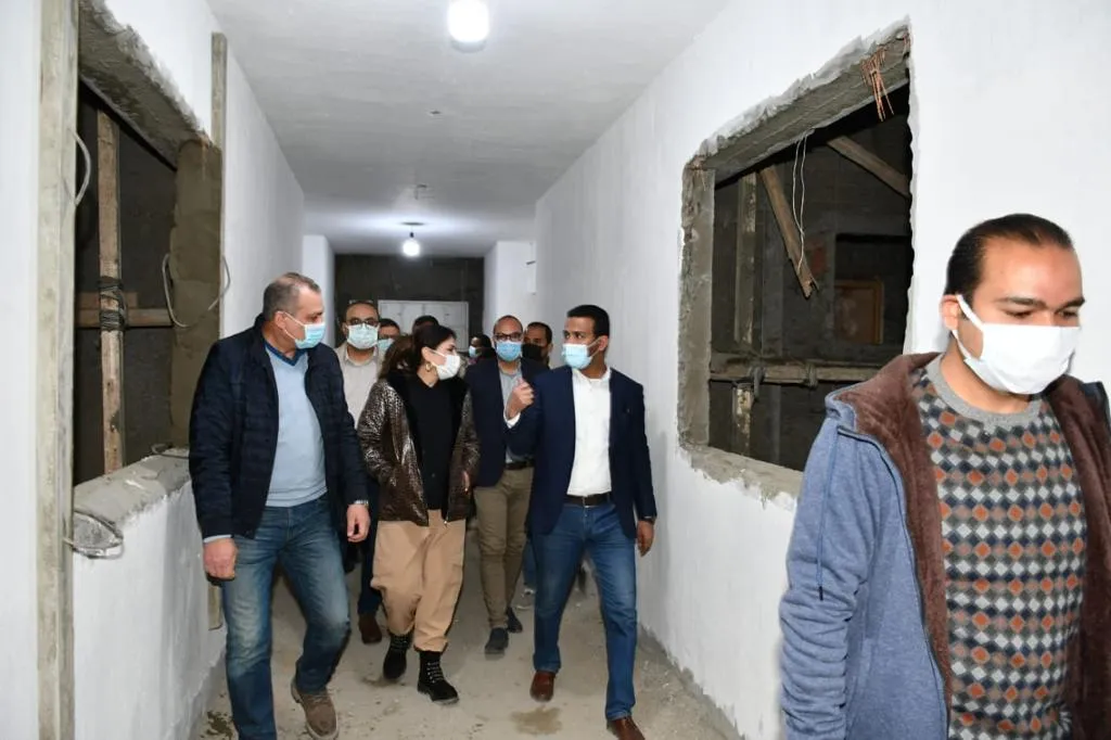 2116d0e9-b62a-40a8-8785-3f28de5e2f75