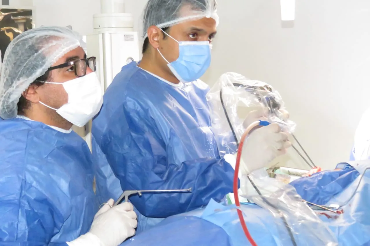 نجاح فريق طبي في استئصال ورم بالأنف