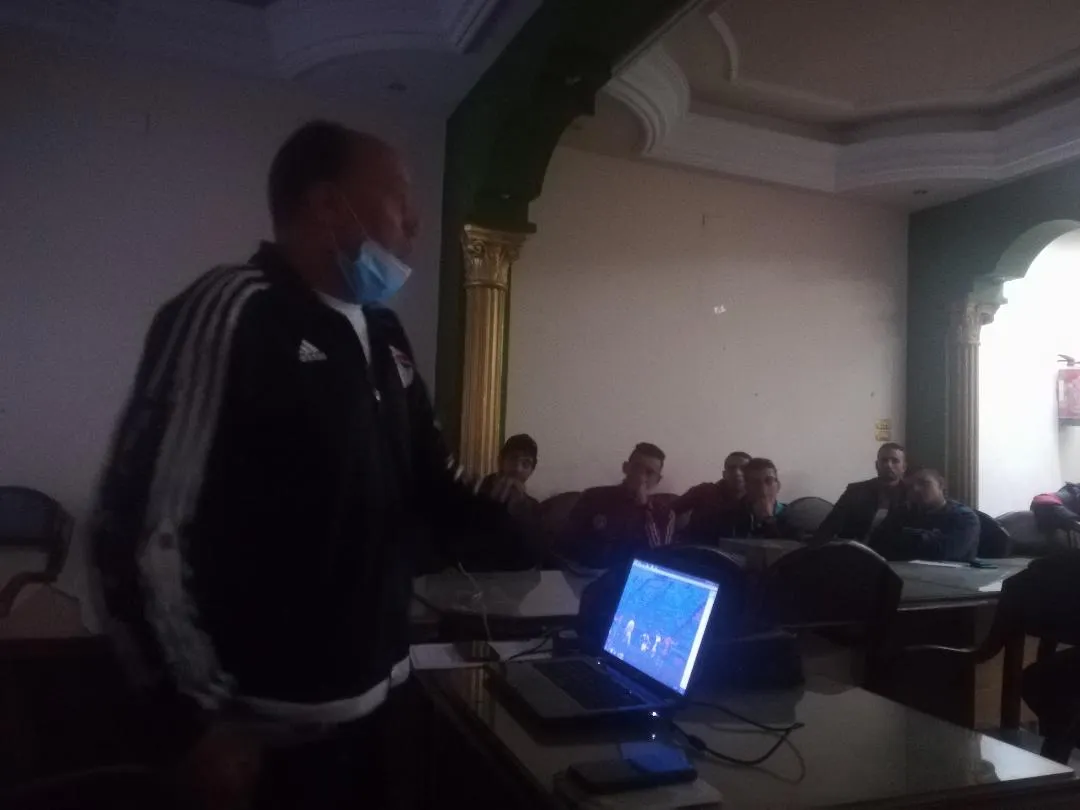 جانب من المحاضرة