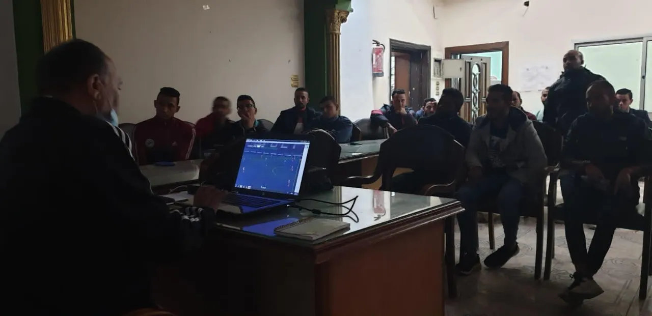 جانب من المحاضرة