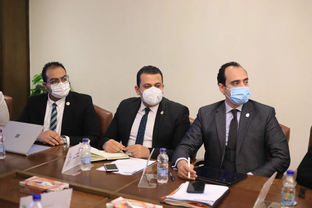 جانب من الاجتماع 