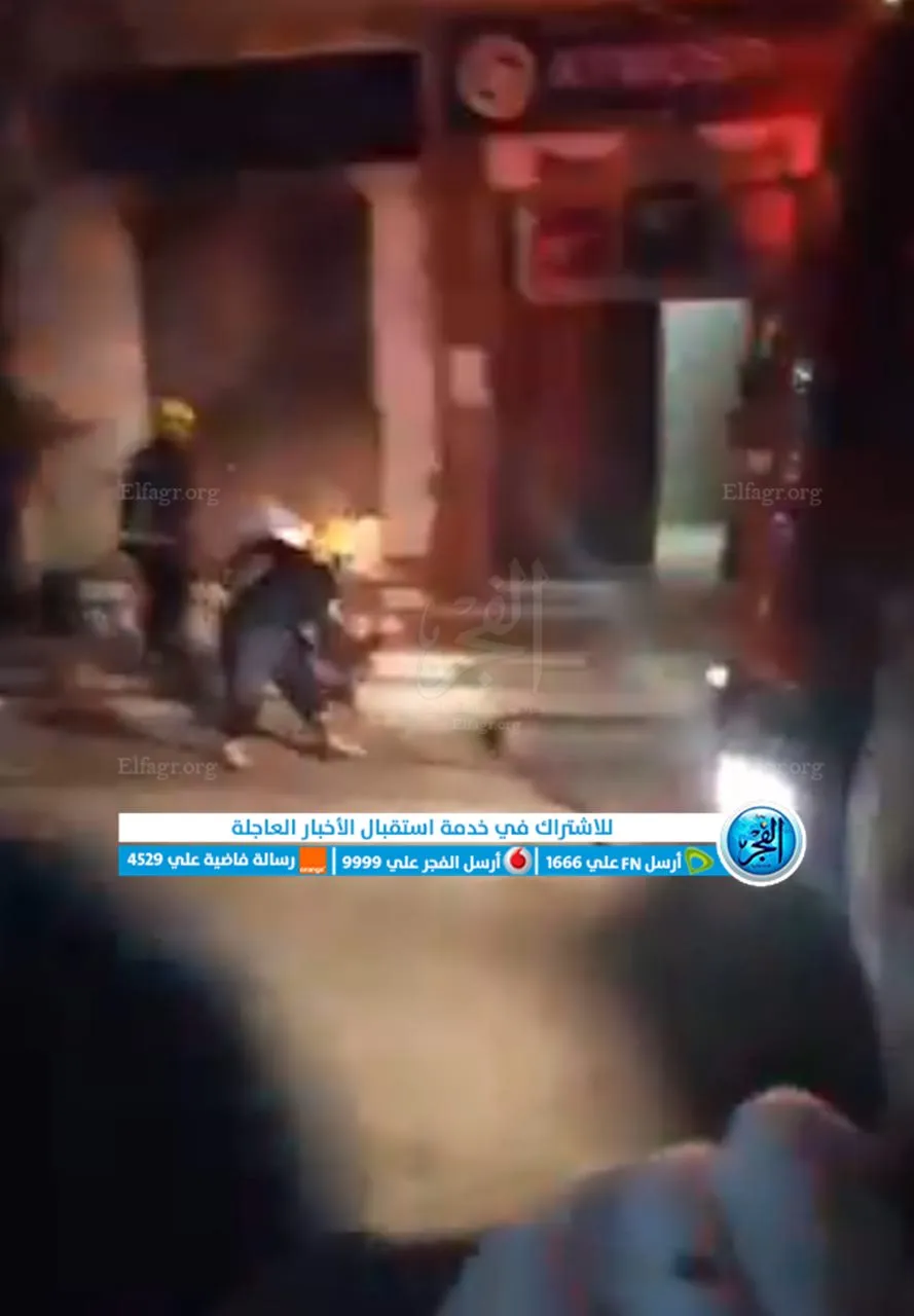 جانب من الحريق