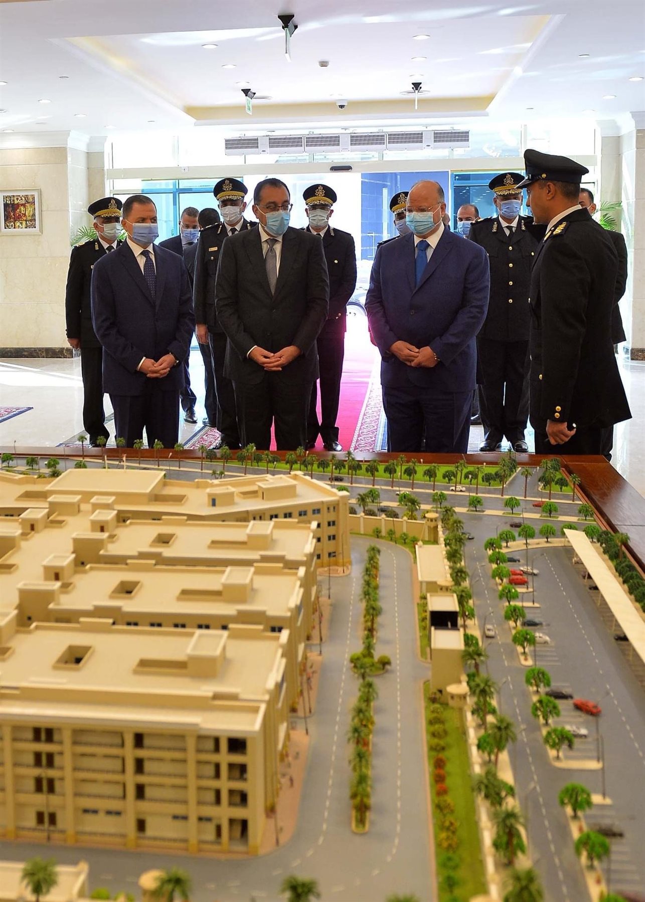 جانب من الافتتاح 