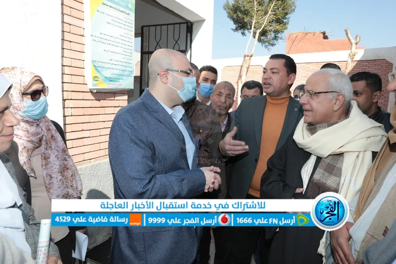 محافظ بني سويف يتابع توصيل الصرف الصحي لقرية أبو القاسم  (4)