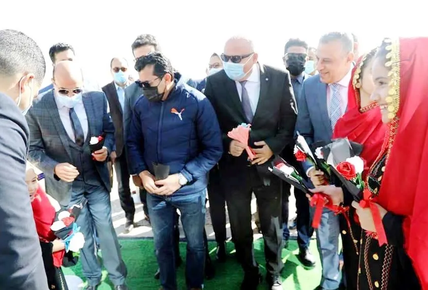  وزير الشباب والرياضة وعدد من المحافظين ورؤساء الجامعات