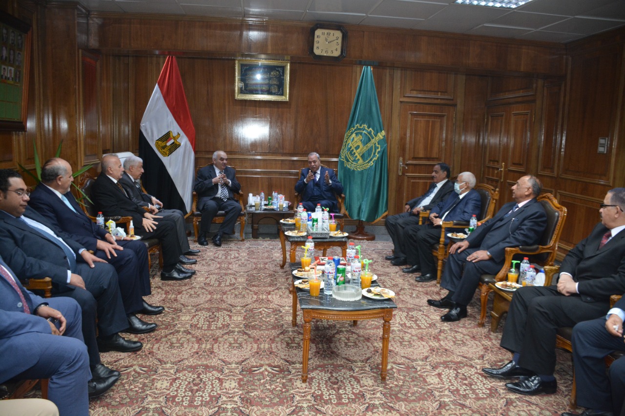 جانب من الزيارة