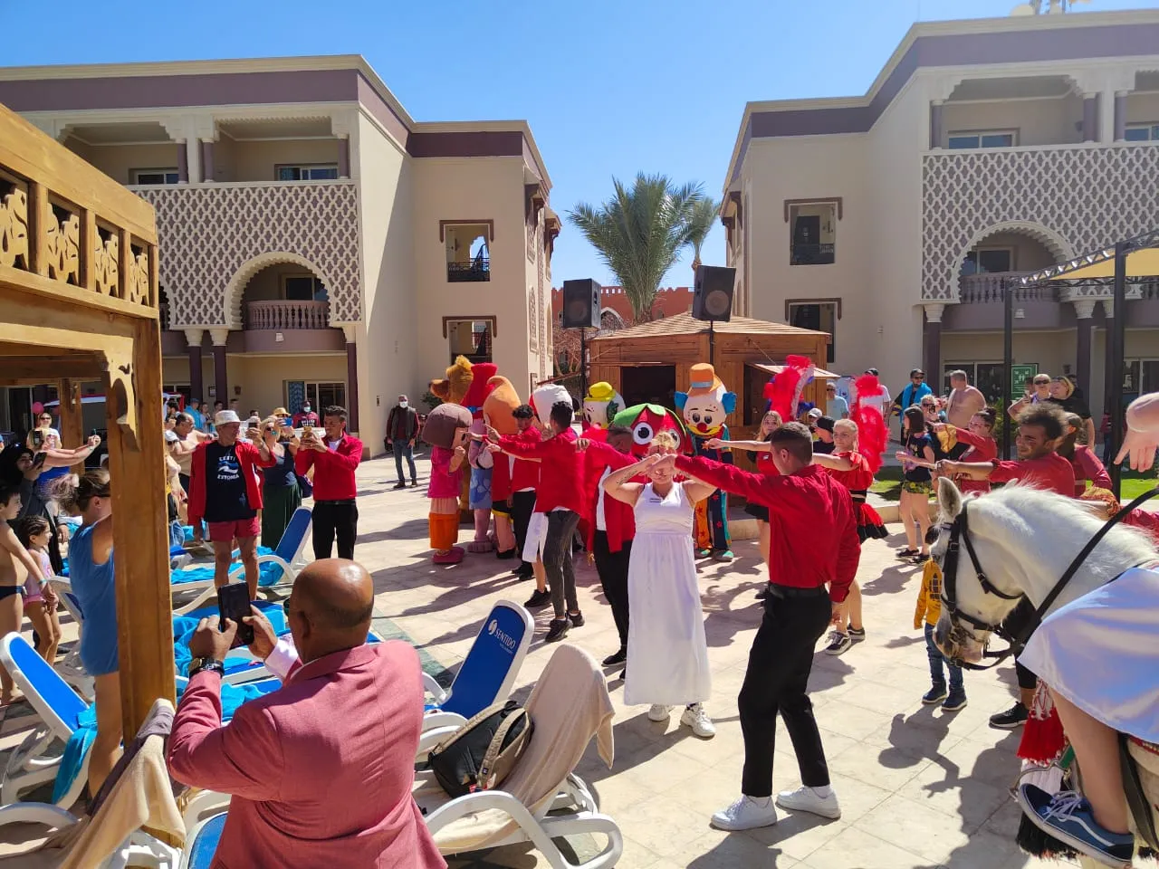 فنادق الغردقة تحتفل بعيد الحب