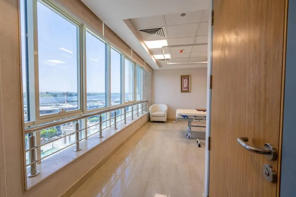 مستشفى الكرنك الدولي من الداخل