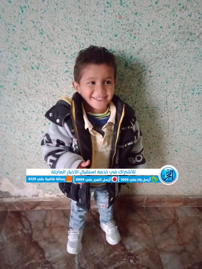 مصرع طفل تحت عجلات سيارة نقل بالفيوم