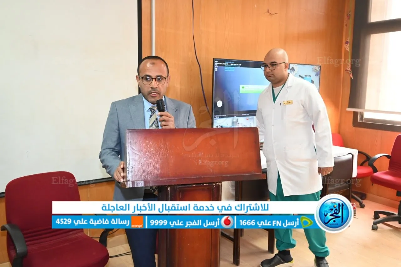 رئيس جامعة الفيوم يفتتح ورشة عمل عن منظار الحالب المرن