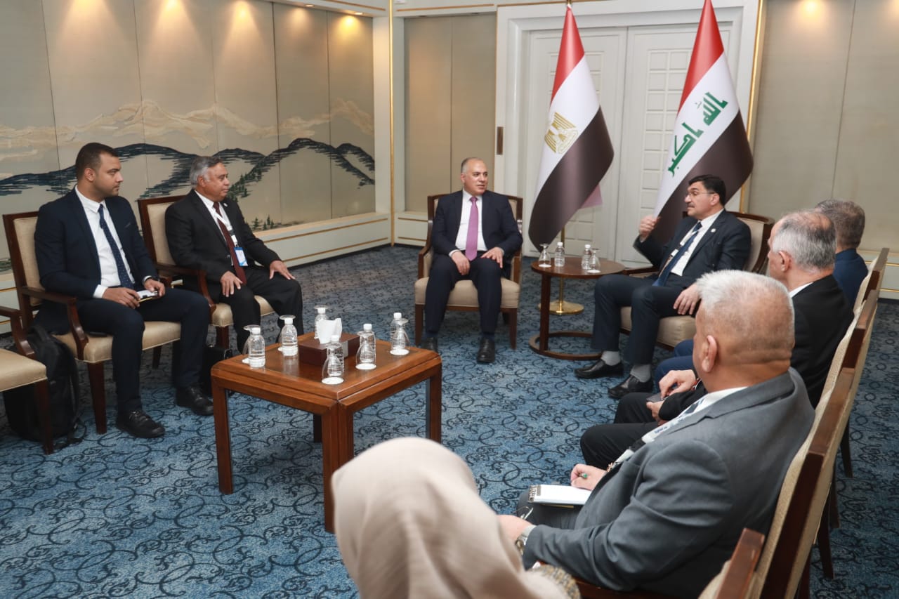 الدكتور محمد عبدالعاطي يجري مباحثات مع وزير المياه العراقي