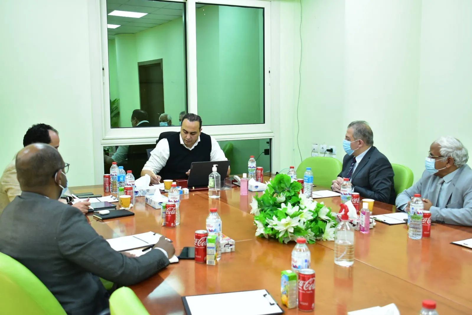 جانب من الاجتماع 