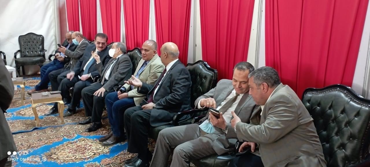 وزير الري يشارك في إنتخابات نقابة المهندسين