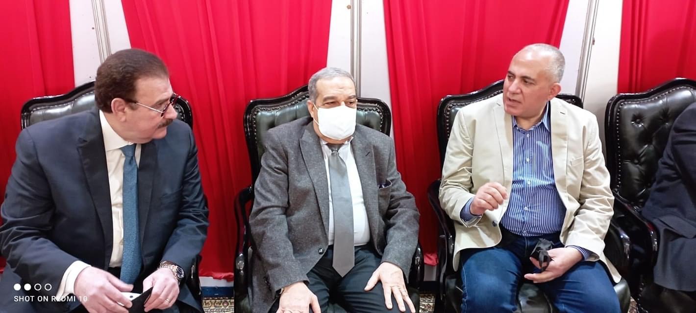 وزير الري يشارك في إنتخابات نقابة المهندسين 