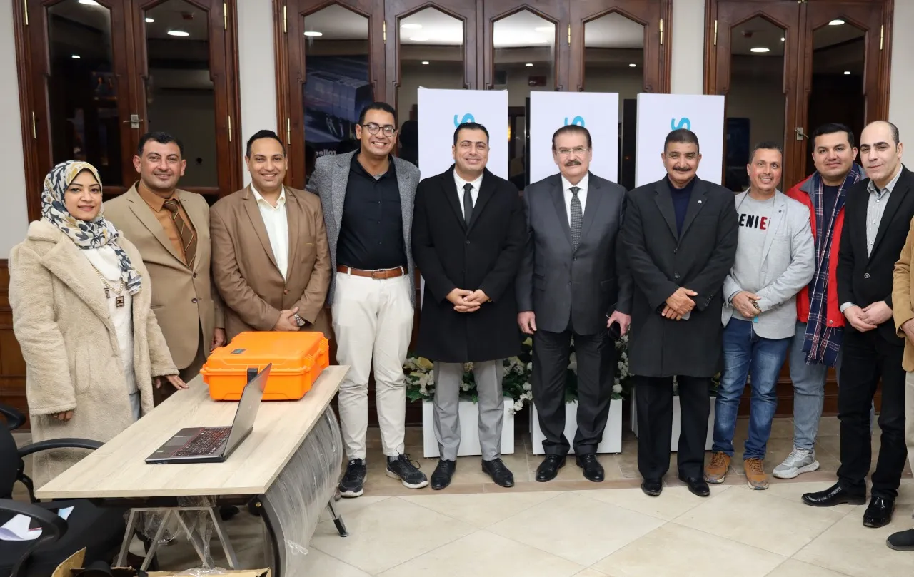 هاني ضاحي يفتتح معمل سيمنز للتدريب الهندسي