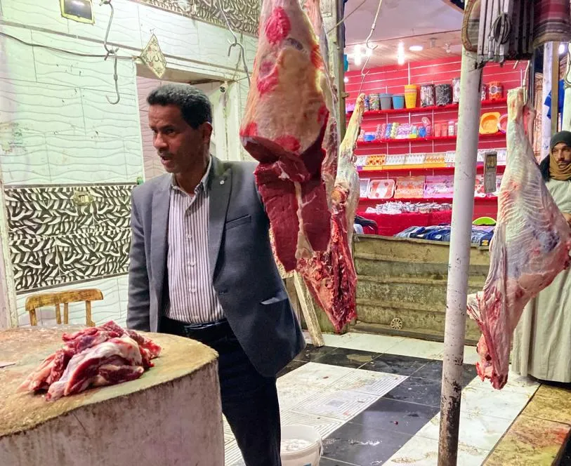 حملات على الأسواق في أسوان وتحرير 41 محضر تموين 