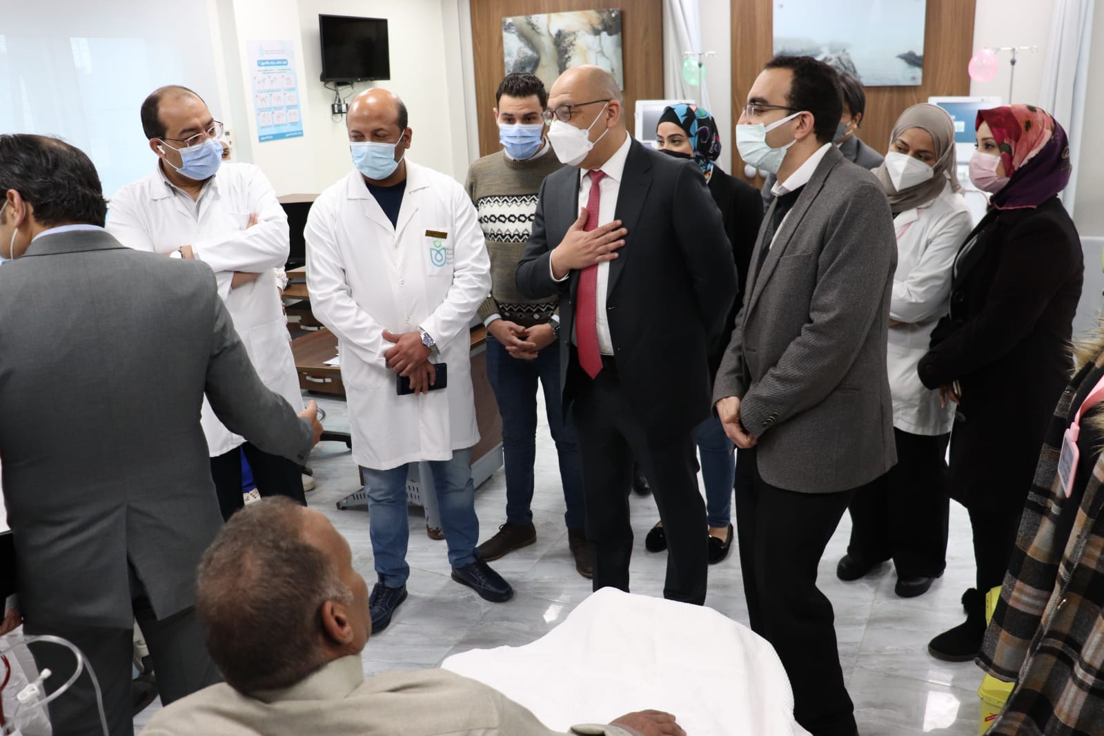 سفير الفلبين يزور منشآت هيئة الرعاية الصحية بالإسماعيلية