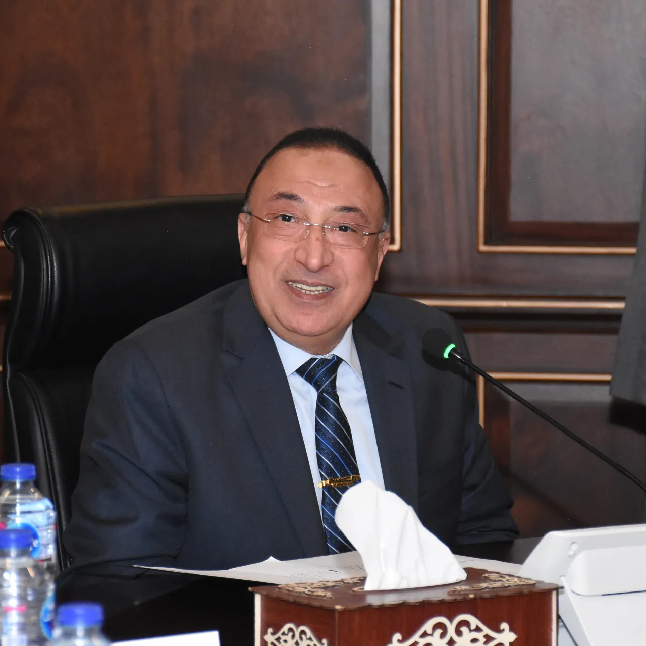 محافظ الإسكندرية 