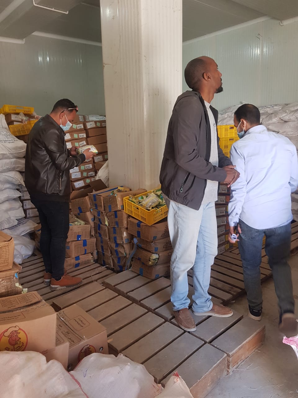 حملة مكبرة على الأسواق بمركز ومدينة إدفو