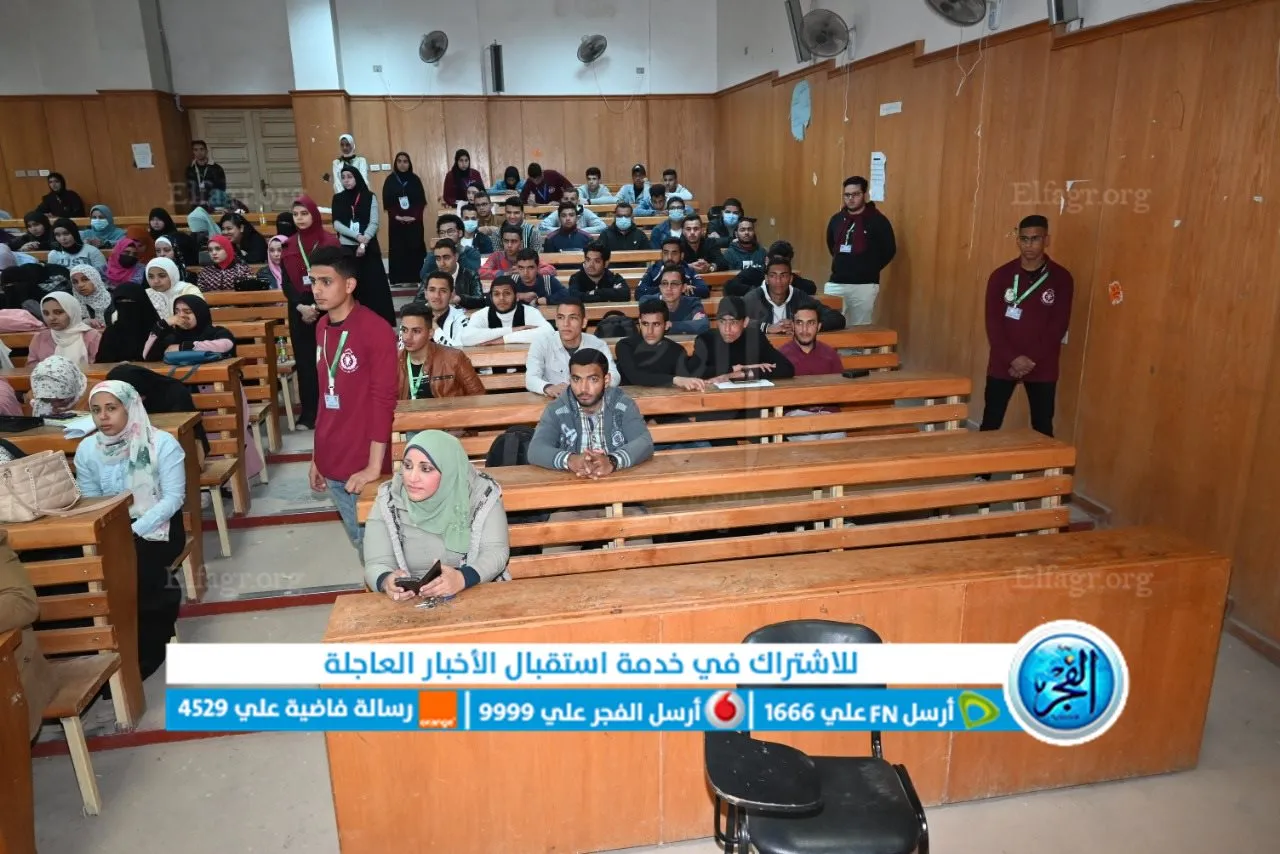 جانب من الندوة